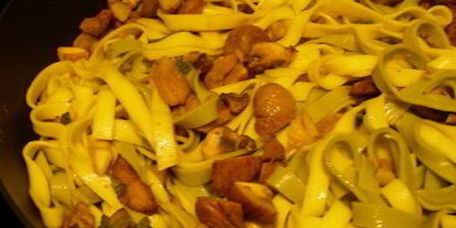 Шаг 2: пасты с каштанами, грибами и шалфеем