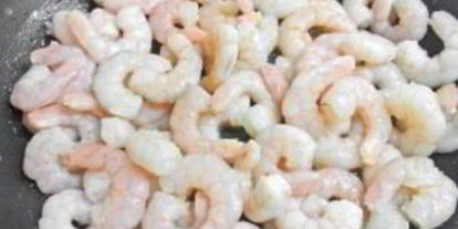 Шаг 3: пасты с креветками под соусом