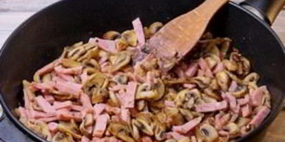 Шаг 5: пасты с ветчиной и грибами