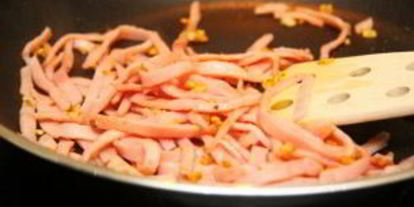 Шаг 3: пасты с ветчиной и сливками