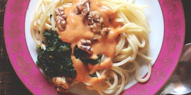 Рецепт Пасты со шпинатом и соусом из фасоли