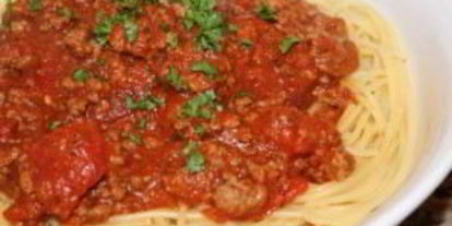 Шаг 3: спагетти с фаршем и томатным соусом