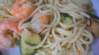Рецепт Спагетти с креветками и цукини