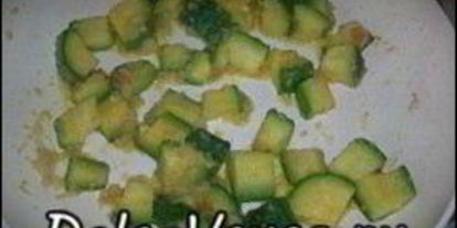 Шаг 3: спагетти с креветками и цукини