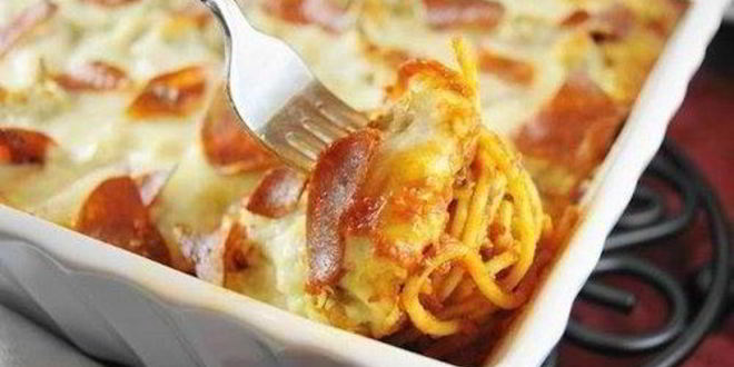 Рецепт Спагетти, запеченных с пепперони и сыром