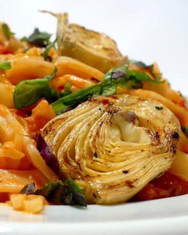 Рецепт тальятелле с нежнейшим томатным соусом и жареными артишоками