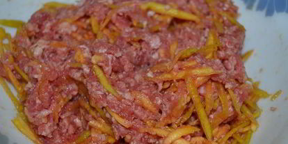 Шаг 1: мантов с говядиной и тыквой