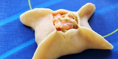 Шаг 7: мантов с семгой и шафраном