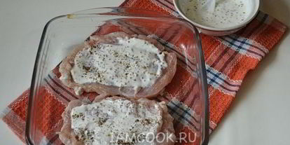 Шаг 6: мяса по-французски без майонеза