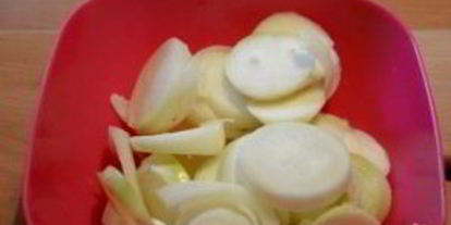 Шаг 3: мяса по-французски с грибами и сыром