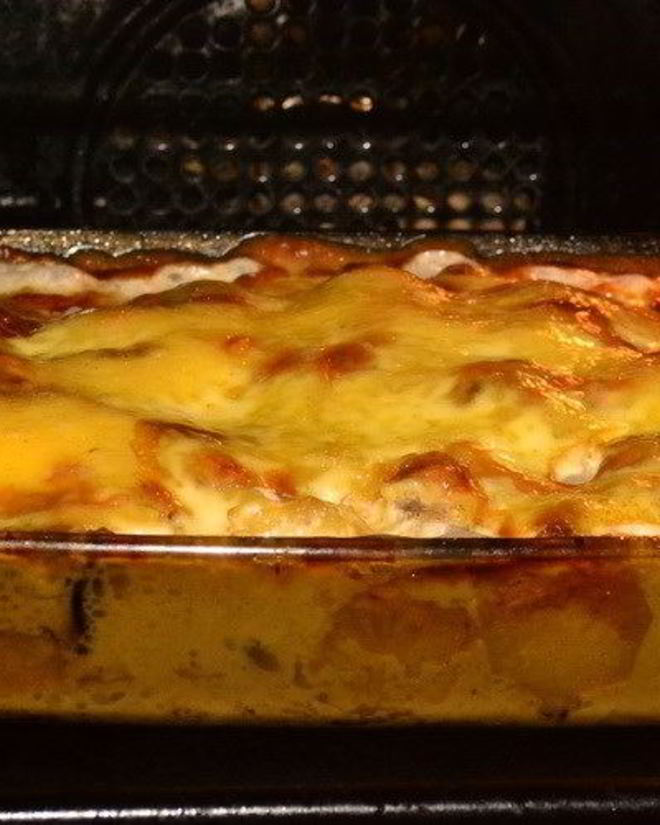 Рецепт мяса по-французски с картофелем и грибами