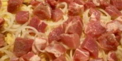 Шаг 2: мяса по-французски с картофелем