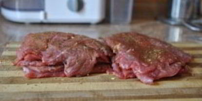 Шаг 1: мяса по-французски со свининой и грибами