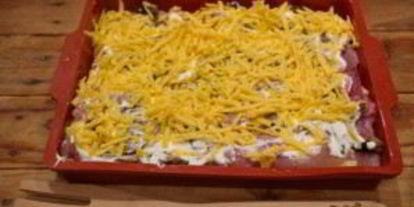 Шаг 4: мяса по-французски в духовке с картошкой