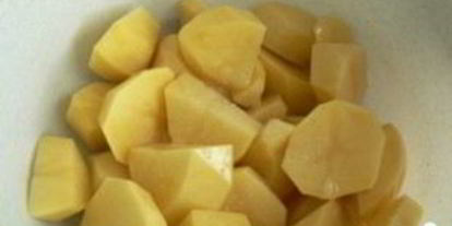 Шаг 3: мяса по-французски в горшочках