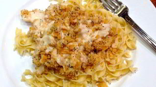 Рецепт Курицы, тушенной в сметане с чесноком