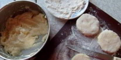 Шаг 2: манных биточков