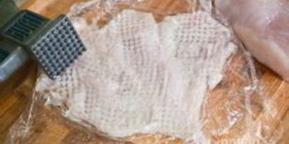 Шаг 1: мяса в омлете