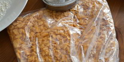 Шаг 1: отбивных в кукурузной корочке