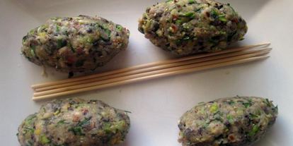 Шаг 2: постных кебабов из фасоли, грибов и зеленого горошка