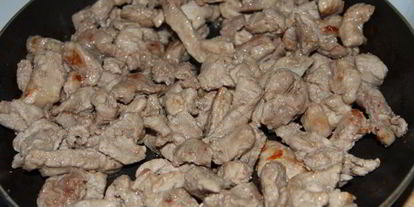 Шаг 2: свинины с черными боками