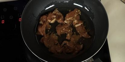 Шаг 3: свинины со спаржея