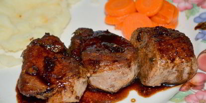 Шаг 2: свинины в бальзамическом соусе с розмарином