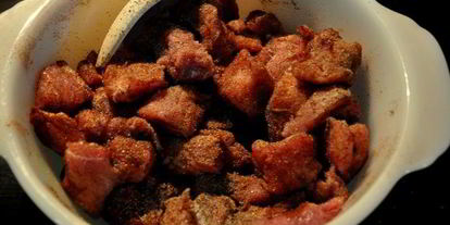 Шаг 1: свиного паприкаша