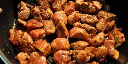 Шаг 2: свиного паприкаша