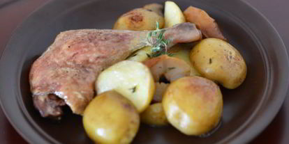 Шаг 7: утиных ножек с молодым картофелем