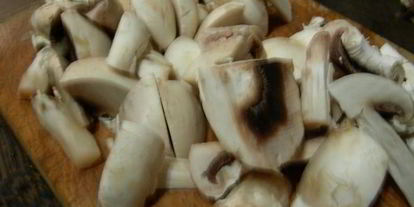 Шаг 2: нежного гарнира из лука-порея и грибов с маскарпоне