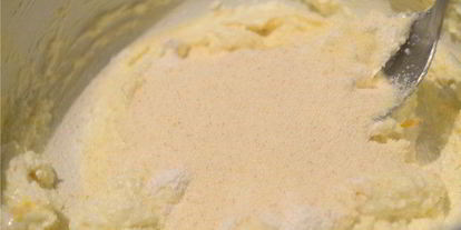 Шаг 2: ньокков из творога с черничным соусом и сливками