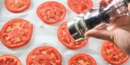 Шаг 4: баклажанов с моцареллой и помидорами