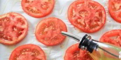 Шаг 5: баклажанов с моцареллой и помидорами