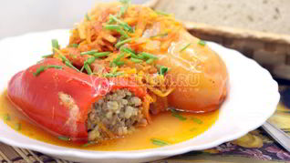 Рецепт Фаршированных перцев мясом и перловкой
