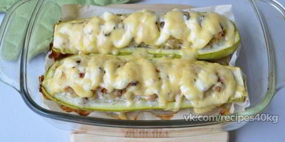 Шаг 4: кабачков с курицей и яблоком