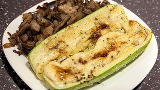 Рецепт Кабачков, запеченных в духовке со сметаной