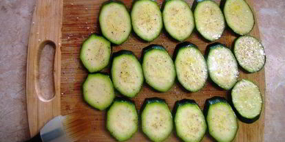 Шаг 2: кабачка, жареного на гриле