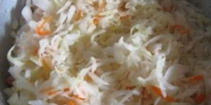 Шаг 5: капусты в чугунке