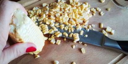 Шаг 1: кукурузы, тушеной с грибами