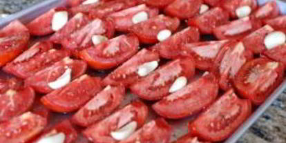 Шаг 5: помидоров, сушеных в духовке