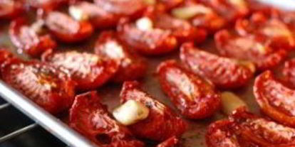 Шаг 7: помидоров, сушеных в духовке