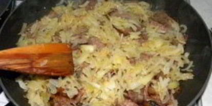 Шаг 4: говяжьей печени с луком