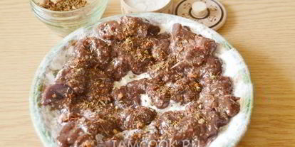 Шаг 6: говяжьей печени тушеной в соусе в мультиварке