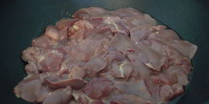 Шаг 2: куриной печени с тыквой и яблоками