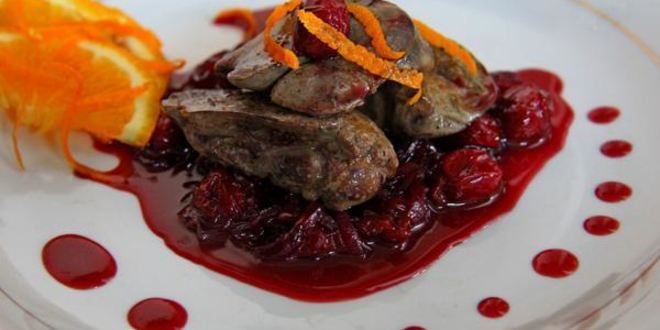 Рецепт куриной печени с вишневым соусом