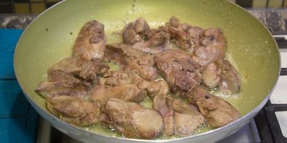 Шаг 6: куриной печени с яблоками