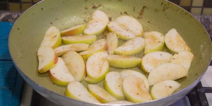 Шаг 8: куриной печени с яблоками