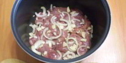 Шаг 2: куриной печени в сливках в мультиварке