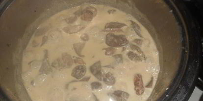 Шаг 4: печени кролика в сливочном соусе